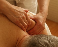 massage-ea3db80829_640