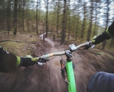 mountain-biking-1210066_640