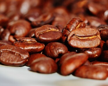 coffee-beans-gdf0f56f06_1920